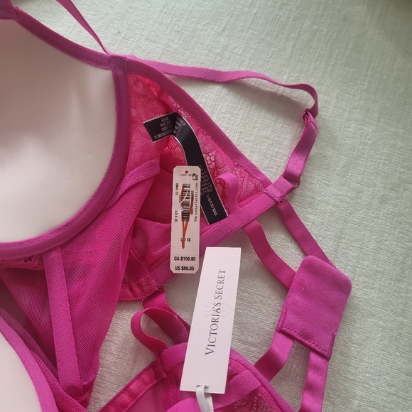 Push-up Cutout Lace Teddy - Picture 5 of 6